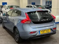 Used Volvo V40 Momentum 2017 Blue Hatchback