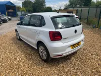 Used VW Polo SE 90 HP (66 kW) 2015 White Hatchback