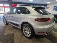 Used Porsche Macan Turbo 400 HP (294 kW) 2014 Silver SUV