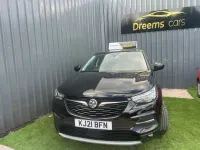 Used Vauxhall Grandland X SRi 130 HP (95 kW) 2021 Black SUV