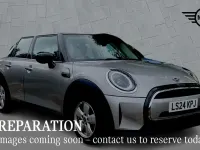 Used Mini Cooper Classic 134 HP (98 kW) 2024 Silver Hatchback