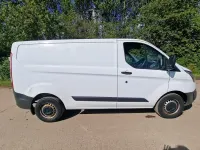 Used Ford Transit Custom 105 HP (77 kW) 2018 White Van