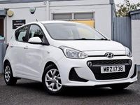 Used Hyundai i10 SE 66 HP (48 kW) 2017 White Hatchback