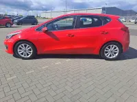 Used Kia Ceed 126 HP (92 kW) 2015 Red Hatchback