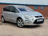 Begagnad Ford S-MAX Titanium 2012 Silver Minibuss