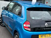 Used Renault Twingo Play 70 HP (51 kW) 2016 Blue Hatchback