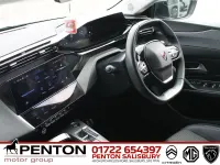 Used Peugeot 308 Allure 130 HP (95 kW) 2022 White Hatchback