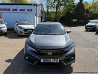 Begagnad Honda Civic SR 120 HK (88 kW) 2020 Grå Halvkombi