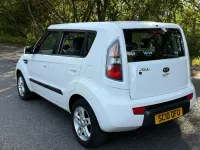Used Kia Soul 124 HP (91 kW) 2010 White SUV