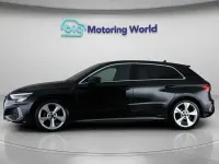 Begagnad Audi A3 Sportback S-Line 150 HK (110 kW) 2023 Svart Halvkombi