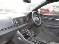 Used Skoda Karoq SportLine 110 HP (80 kW) 2024 Moon white metallic SUV