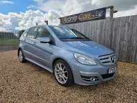 Used Mercedes B180 2010 Blue MPV