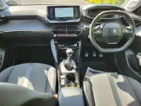 Gebraucht Peugeot 208 Allure+ 99 PS (72 kW) 2022 Gelb Kleinwagen