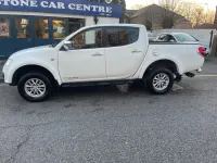 Begagnad Mitsubishi L200 175 HK (128 kW) 2014 Vit Pickup