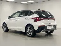 Used Hyundai i20 Premium 90 HP (66 kW) 2024 White Hatchback
