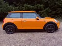 Usado Mini Cooper Hatch 136 CV (100 kW) 2014 Naranja Utilitario