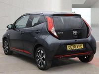 Usado Toyota Aygo Trend 71 HP (52 kW) 2020 Cinzento Citadino