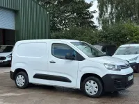 Used Citroën Berlingo 75 HP (55 kW) 2021 White MPV