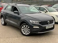 Używany VW T-Roc SE 115 KM (84 kW) 2019 Szary SUV