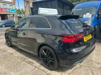 Usado Audi A3 S-Line 110 HP (80 kW) 2015 Preto Citadino