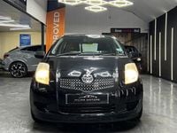 Used Toyota Yaris 69 HP (50 kW) 2008 Black Hatchback
