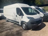 Begagnad Citroën Relay 140 HK (102 kW) 2019 Vit Van
