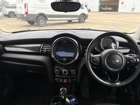Used Mini Cooper S Classic 192 HP (141 kW) 2019 Starlight blue Hatchback