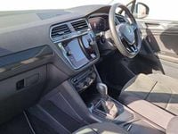 Usado VW Tiguan SEL 230 HP (169 kW) 2020 Prateado SUV