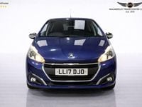 Used Peugeot 208 Allure 82 HP (60 kW) 2017 Blue Hatchback