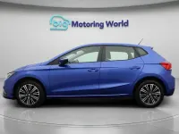 Begagnad Seat Ibiza SE Technology 95 HK (69 kW) 2023 Blå Halvkombi