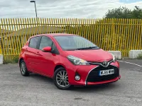 Used Toyota Yaris 69 HP (50 kW) 2016 Red Hatchback