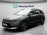 Gebraucht Kia Niro 139 PS (102 kW) 2023 Grau SUV