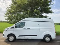Used Ford Transit Custom Trend 105 HP (77 kW) 2022 White Van