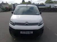 Usado Citroën Berlingo 2022 Branco Monovolume
