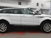 Begagnad Land Rover Range Rover evoque SE 180 HK (132 kW) 2019 Vit SUV