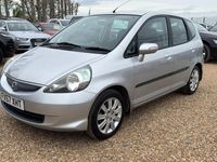 Used Honda Jazz SE 82 HP (60 kW) 2007 Silver Hatchback