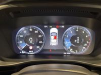 Used Volvo XC40 R-Design Pro 190 HP (139 kW) 2019 Black SUV