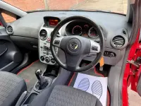 Begagnad Vauxhall Corsa 2013 Röd Halvkombi