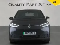 Begagnad VW ID.3 Pro 150 kW (204 HK) 2023 Grå Halvkombi