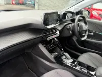 Used Peugeot 208 Allure Premium 99 HP (72 kW) 2022 Blue Hatchback