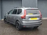 Used Dacia Jogger Extreme 140 HP (102 kW) 2024 Grey MPV