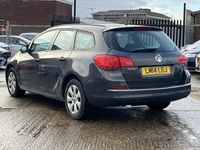 Used Vauxhall Astra Design Edition 2014 Grey Estate