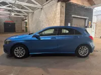Used Mercedes A180 SE 2014 Blue Hatchback