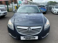 Used Vauxhall Insignia SRi 140 HP (102 kW) 2010 Blue Hatchback