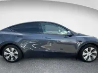 Used Tesla Model Y Standard Range 219 kW (299 HP) 2024 SUV
