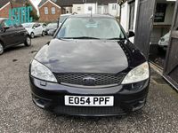 used Ford Mondeo 3.0 V6 ST220 5dr [6]