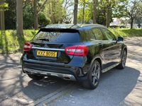 Usado Mercedes GLA200 AMG line 2017 Preto SUV