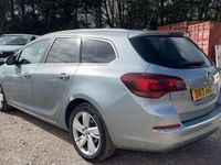 Used Vauxhall Astra SRi 2013 Silver Estate