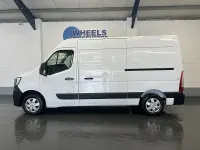 Używany Renault Master Business 2023 Biały Minivan