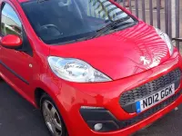 Used Peugeot 107 Allure 68 HP (50 kW) 2012 Red Hatchback